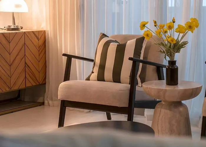 아파트 Luxury Penthouse With Private Gym, Steps To Metro *